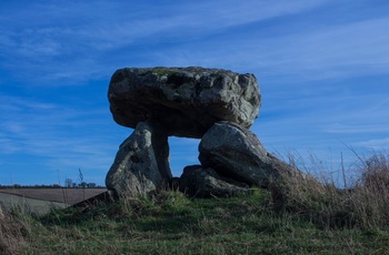 Neolistiske sten-monument i Avebury