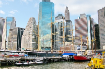 Gamle både ved South Street Seaport, New York