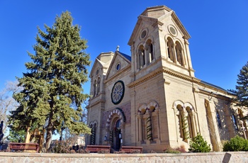 Katedralen i centrum af Santa Fe i New Mexico, USA