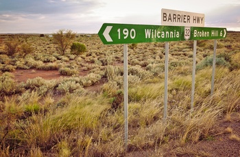 Vejskilt mod Broken Hill i New South Wales, Australien