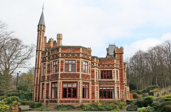 Newcastle park Saltwell Park and Towers, England