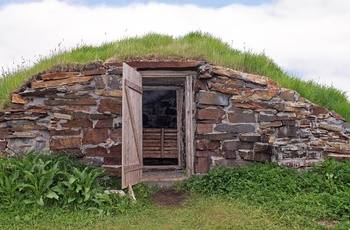 Gammel jordkælder ved Elliston - Newfoundland i Canada