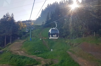 Kabelbanen op ad Mount Ngongota til Skyline Rotorua - Nordøen i New Zealand