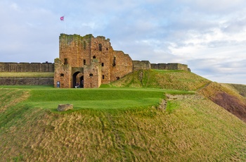 Tynemouth Priory and Castle, fæstningsruin nær Newcastle, England