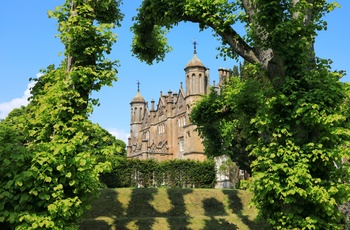 Nordirland, County Antrim - Glenarm Castle set fra haven