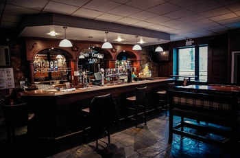 Nordirland, Derry - den hyggelige pub the Snug på The River Inn