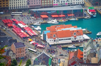 Udsigt til fiskemarkedet i Bergen, Norge