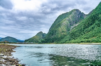 Øyfjellet med Helgelandstrappen, Norge