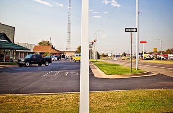 Parkeringsplads ved Oklahoma Route 66 Museum - USA