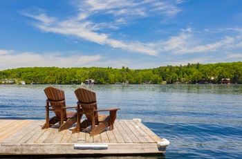 Sø med 2 liggestole i Ontario - Canada