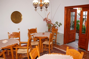 Papanikolaou Guest House Litochoro - morgenmad