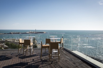 Parador de Cadiz, Spanien - tagterrasse med flot havudsigt