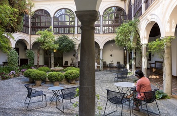 Parador de Granada, Granada - den indre gård