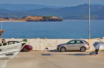 Parkeret bil på Halkidiki - Grækenland