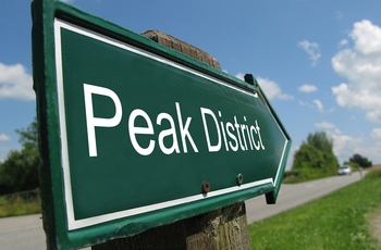 Peak District skilt