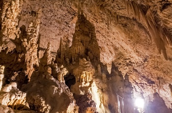 Perama-grotten nær Ioannina - Grækenland
