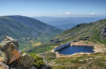 Dæmning i Serra da Estrela Natural Park - Portugal