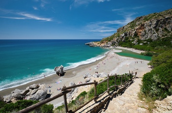 En af trapperne ned til Preveli-stranden på Kreta - Grækenland