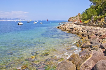 Kysten ved Theoule su Mer ved den franske Riviera, Provence
