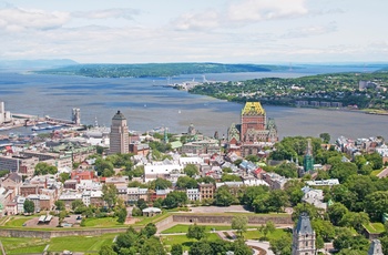 Quebec City og noget af den befæstet bymur, Canada