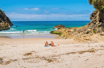 Lækker sandstrand på North Stradbroke Island, Queensland i Australien