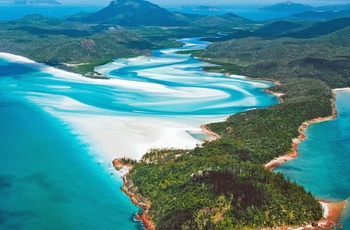 Luftfoto af Whitsunday Islands, Australien - copyright Tourism & Events Queensland