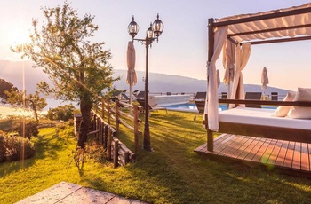 Romantik Boutique Hotel Villa Sostaga