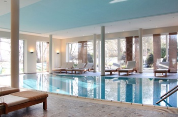 Romantik Hotel Kieler Kaufmann - Indendørs pool