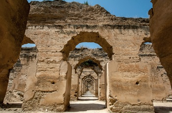 Ruinerne af kornlageret og de kongelige stalde i Meknes - Marokko