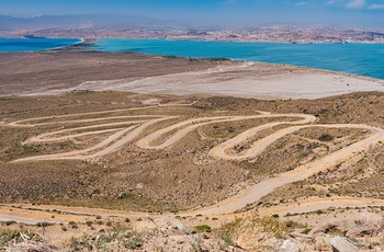 Vej ned mod søen Lago Posadas i Argentina, Patagonien