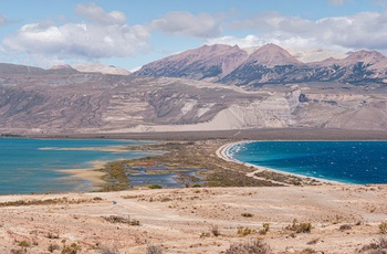 Søen Lago Posadas i Argentina, Patagonien