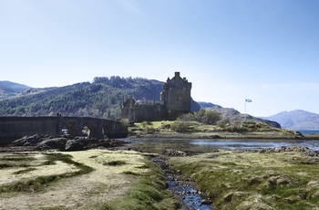 Borgen Eilean Donan i Skotland tæt på Isle of Skye