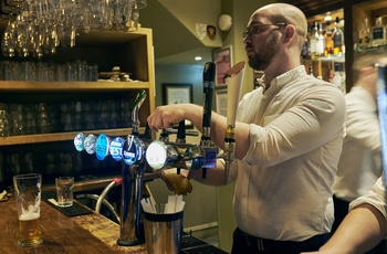 West Highland Bar på The Portree Hotel i Portree på Isle of skye i Skotland - Foto: Per Joe Photography