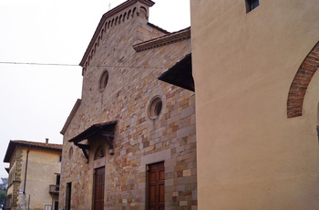 San Lorenzo-kirken i Borgo San Lorenzo i Toscana - Italien