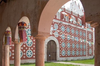 Santo Domingo de Guzmán kirken i Uayma - Yucátan i Mexico
