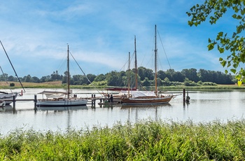 Lystbåde på Schlei-fjorden - Slesvig-Holsten i Tyskland