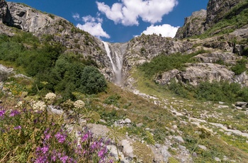 Shdugra-vandfaldet - Georgien