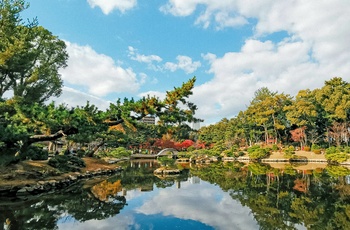Shukkeien Garden i Hiroshima, Japan - Foto: Ponglada Niyompong, Unsplash