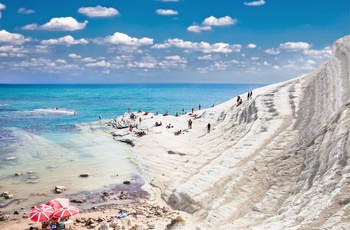 Scala dei Turchi - vild klippekyst og strand på Sicilien