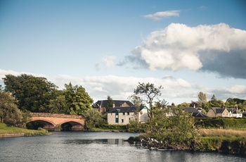 Skotland, Callander - bro over River Teith 