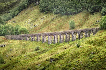 Skotland, Sterlingshire - Glen Ogle Viaduct på jernbanestrækningen mellem Callander og Oban