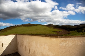 Skotland, Strathdon - de markante mure om Corgarff Castle