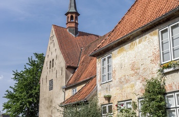 Holmen kvarteret i Slesvig by i Tyskland