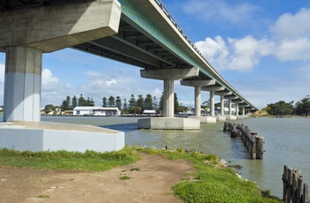 Bro der krydser Murray floden i South Australia