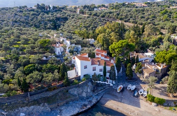 Salvador Dalis hus i Port Lligat, Costa Brava i Spanien