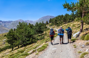 Vandring nær Pradollano i Sierra Nevada,  det sydlige Spanien