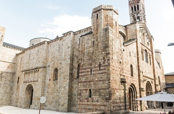Spanien, Catalonien, La Seu d'Urgell - den romanske katedral Santa Maria de la Seu d'Urgell fra det 12. århundrede
