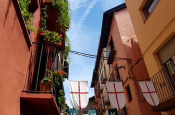 Spanien, Catalonien, La Seu d'Urgell - middelalerfest i byens gader