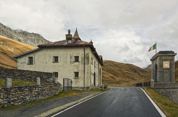 San Ranieri-kapellet på vejen til Stelvio-passet i Norditalien