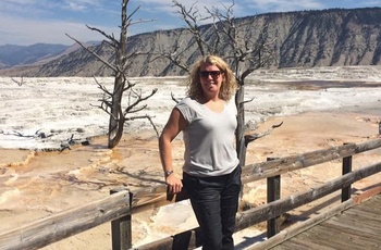 Stine i Yellowstone - rejsespecialist i Roskilde